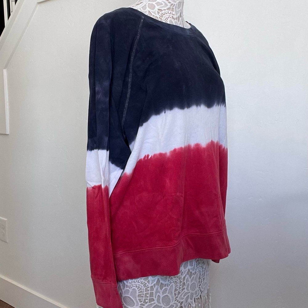 Old Navy patriotic sweatshirt